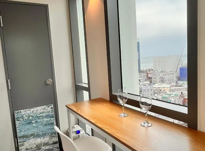 Haeundae Family Arbol Sunny#ocean View Апарт-отель 3*
