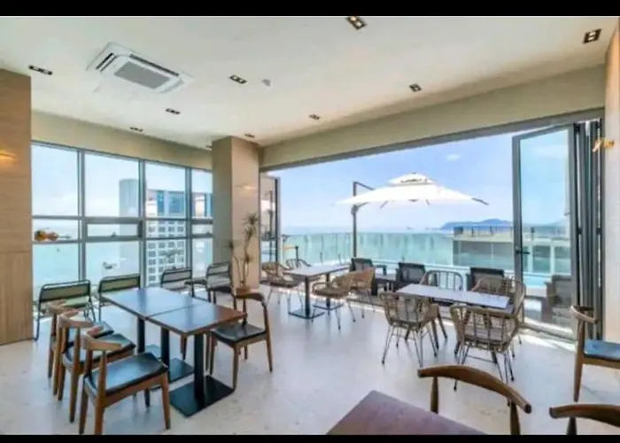 Haeundae Family Arbol Sunny#ocean View Апарт-отель 3*